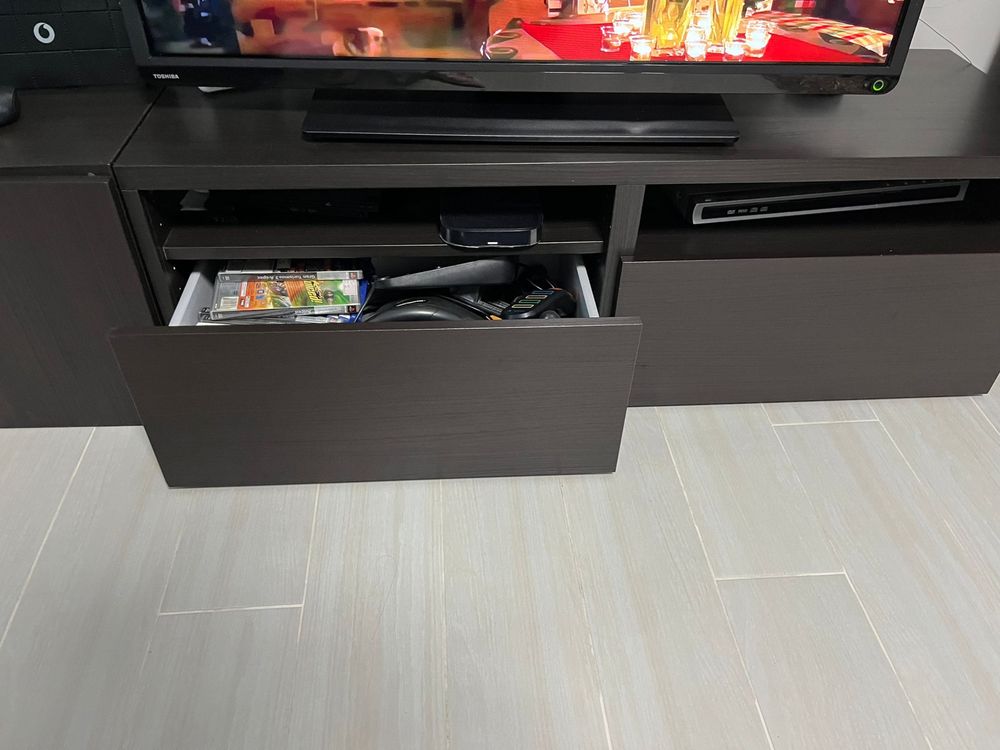 Moveis de tv ikea besta