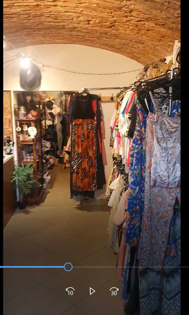 Odstąpię sklep odzieżowy second hand w klimacie Vintage od 1 sierpnia