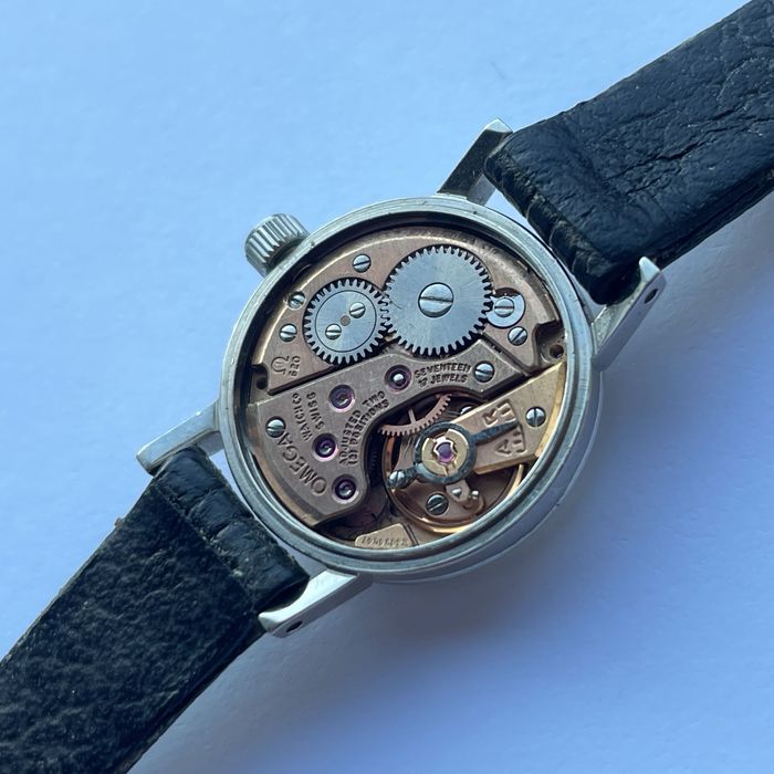 Damska Omega „Saphette” z 1971 roku. REF. 511.213. CAL. 620