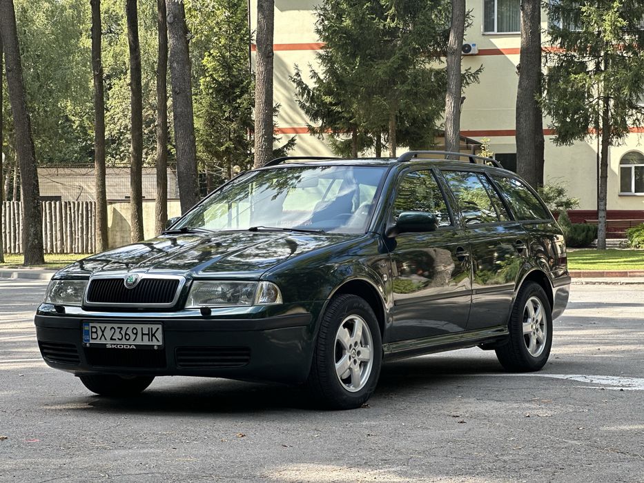 Шкода Тур 1.9 ТДІ хороше та економне авто