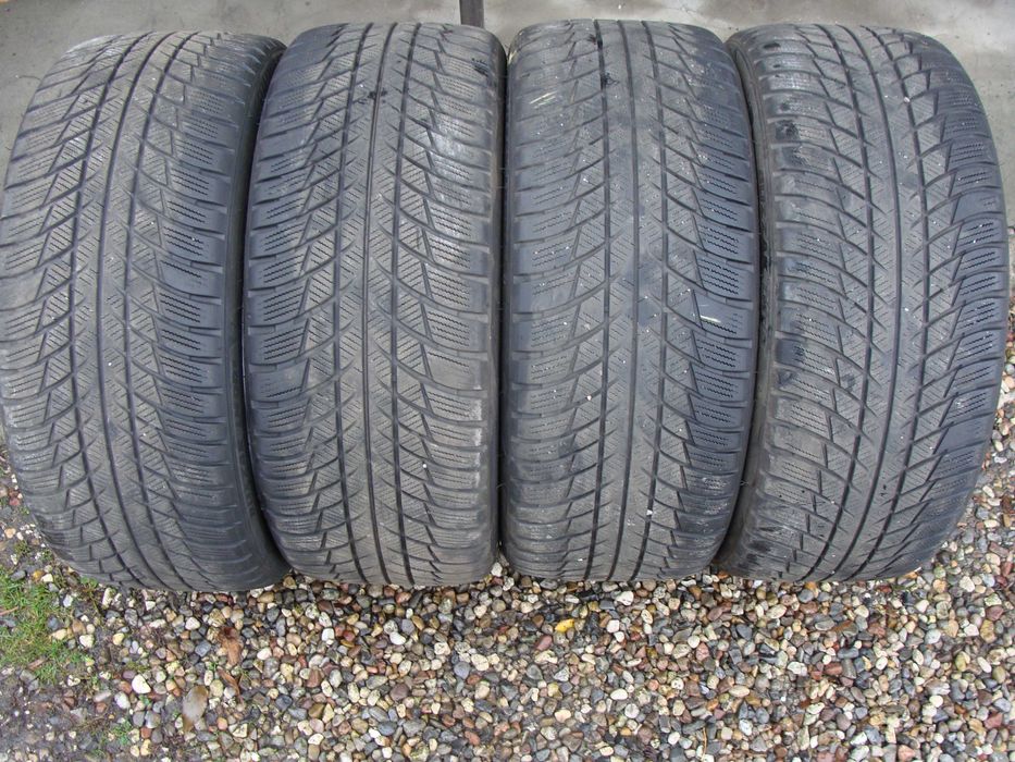 Opony 225 / 40 R 18 Bridgestone zimowe runflat