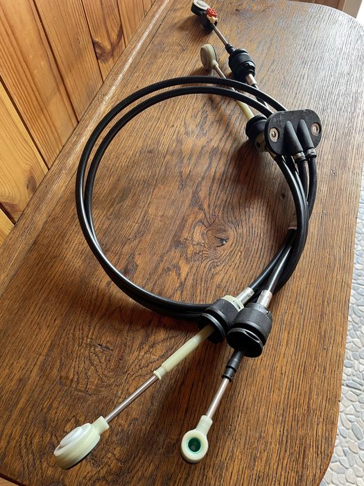 Трос кулисы на Форд Фьюжн.Новый !!!