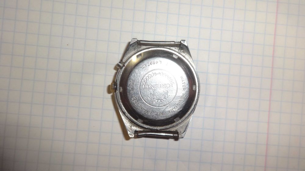 Чоловічий наручний годинник Орієнт ААА crystal