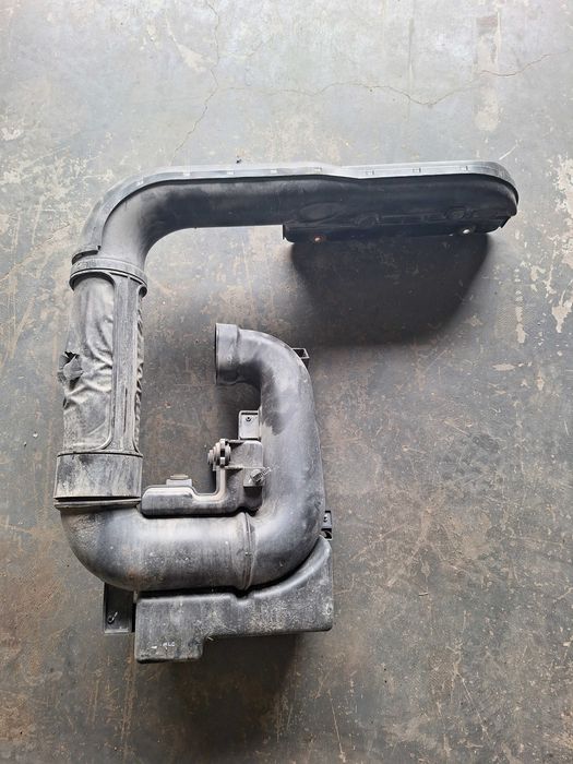 Rezonator powietrza Hyundai i40 1,7 CRDI