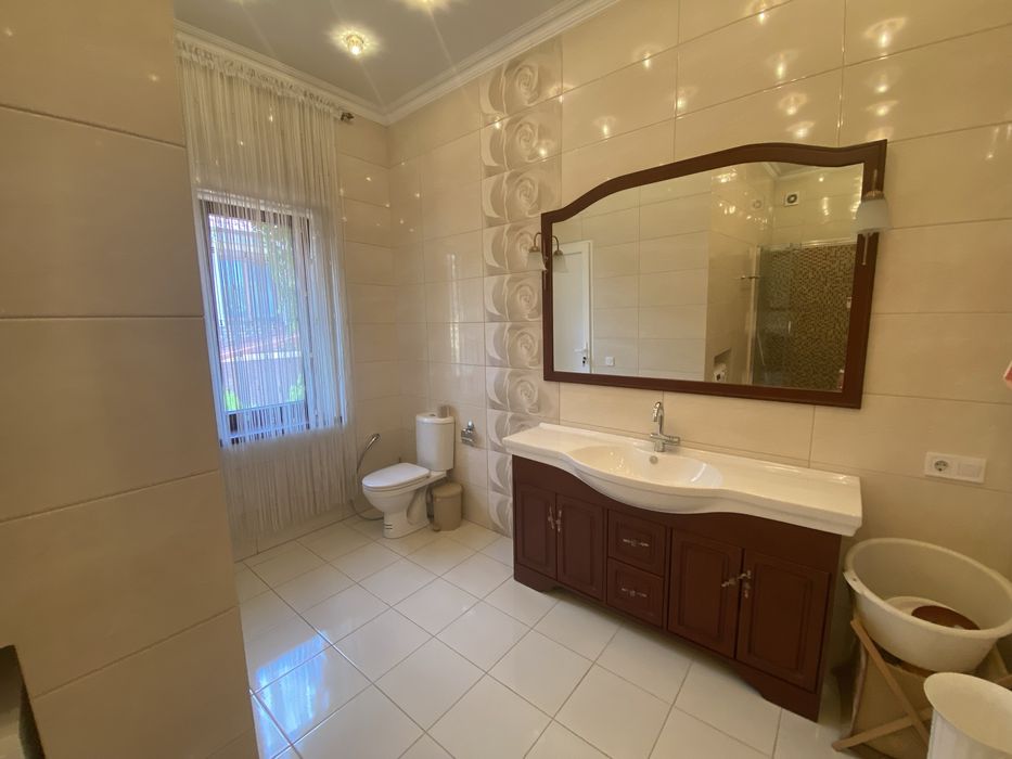 Дом возле Одессы. 15 км от Центра города. Усатова.