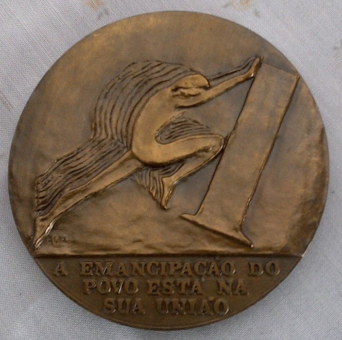 Medalhões de Mário Sacramento