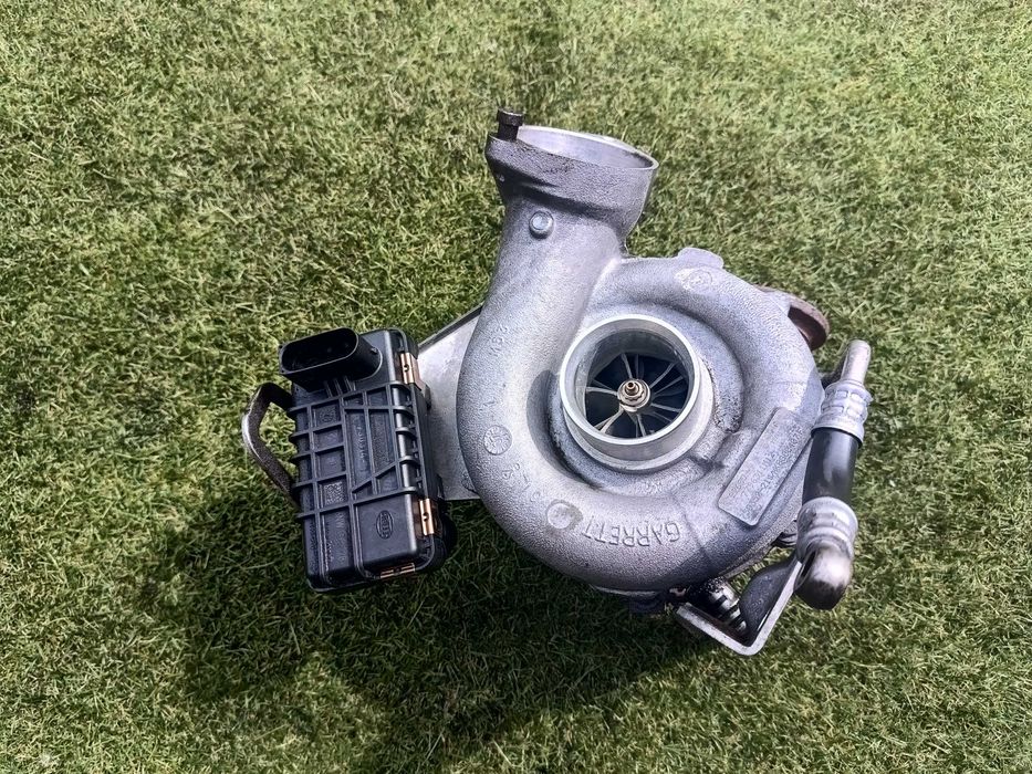BMW E90 E91 E92 E93 325d 330d M57N2 Turbina Turbo gt2260v