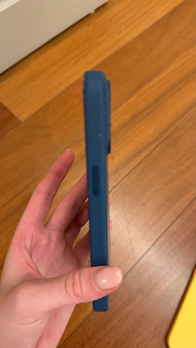 Capa Original Apple MagSafe – Azul-Escuro (iPhone 15 Pro Max)