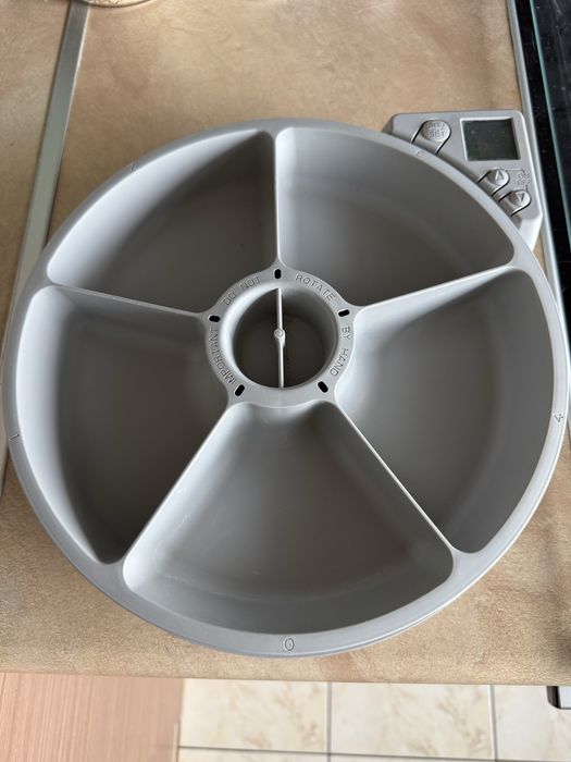 Automatyczna miska dla kota/psa