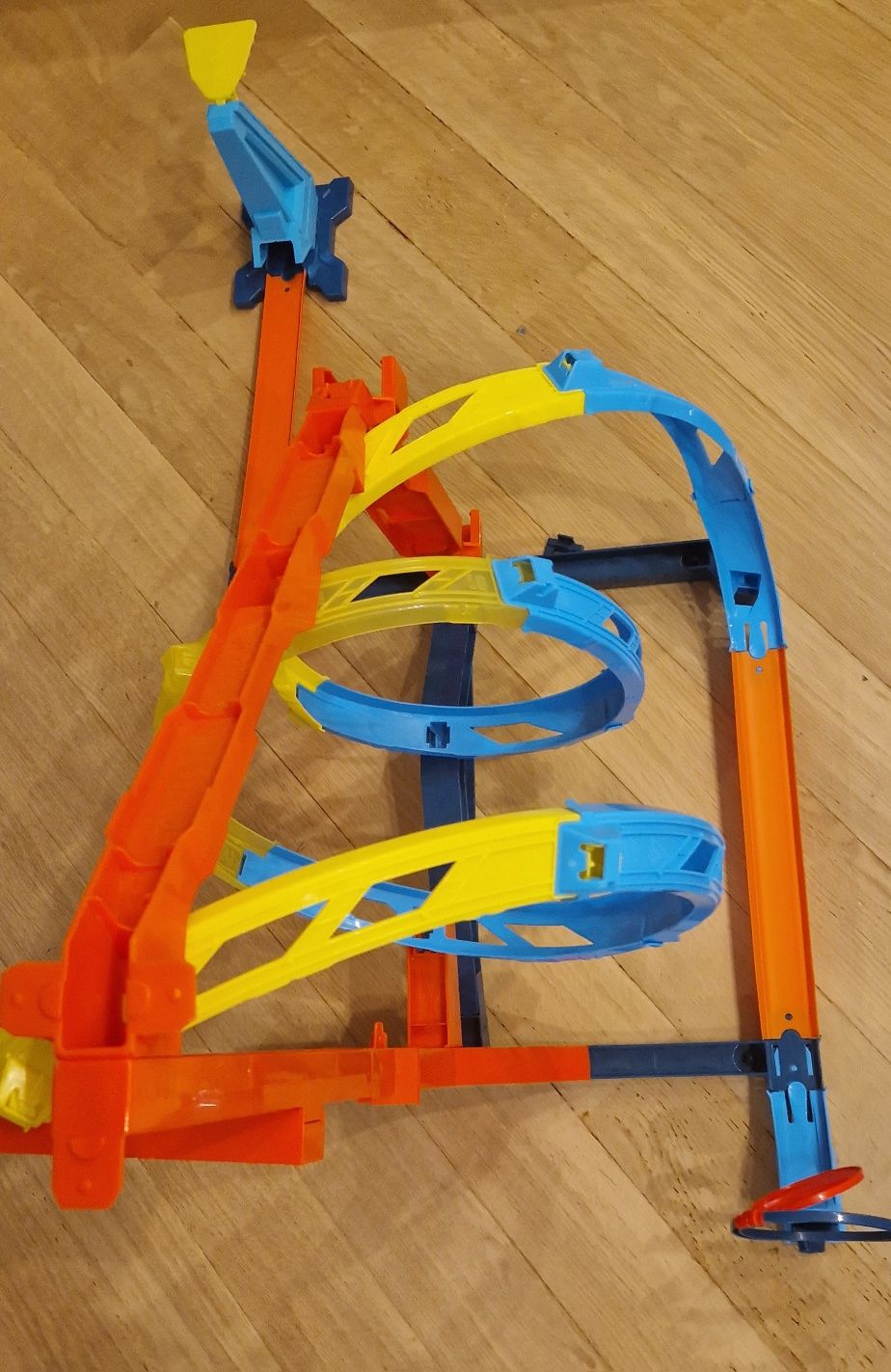 Petla Hot wheels+ samochodzik