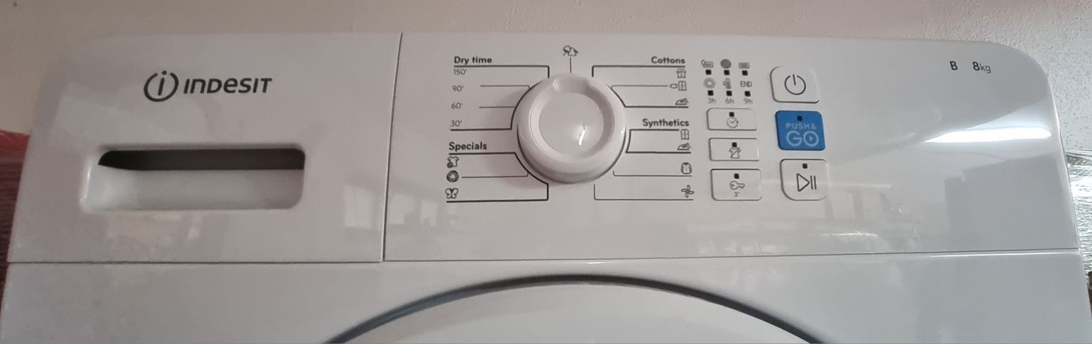 Máquina de secar roupa 8kg Indesit