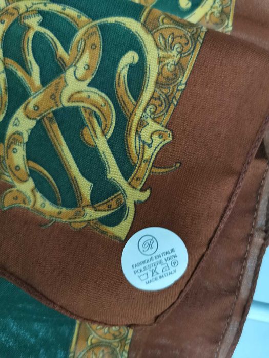 Vendo Lenços e Echarpes