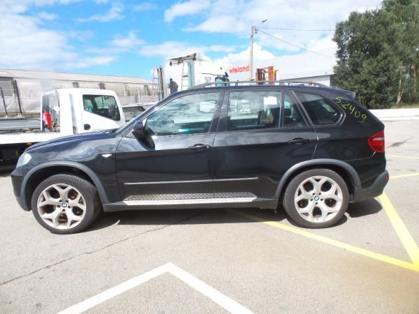 Painel trás esquerdo BMW X5 (E70)