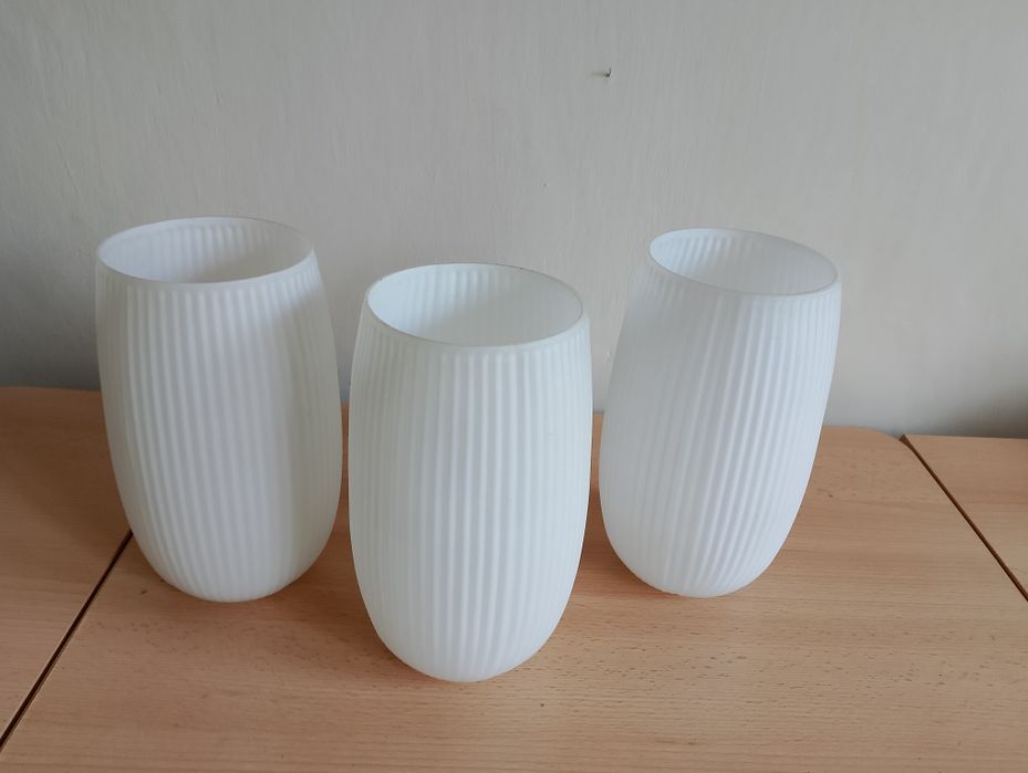 Klosz ryflowany, biały PRL