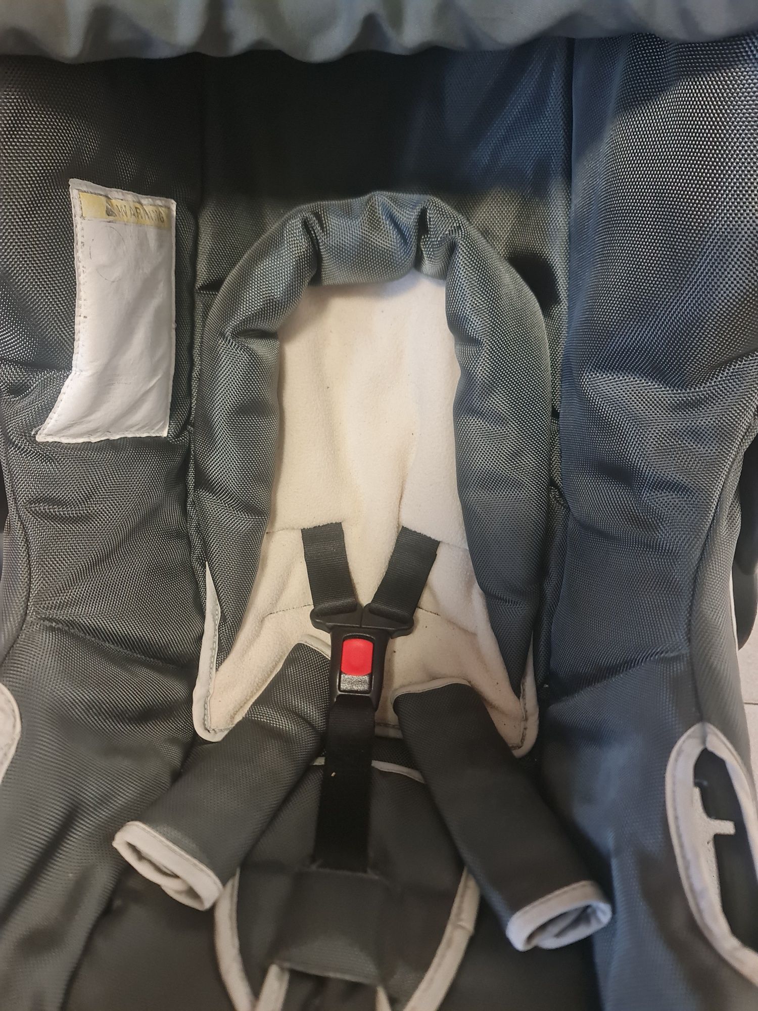 Vendo carrinho de bebé com babycoque
