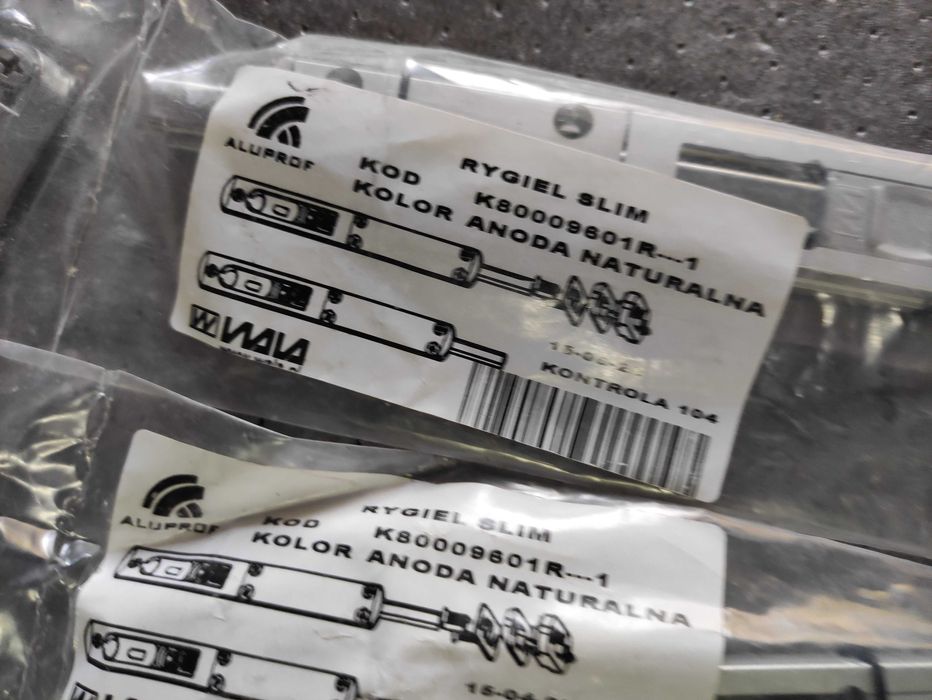 Rygiel drzwiowy nawierzchniowy WN / Rygiel drzwiowy SLIM - 7 kompletów