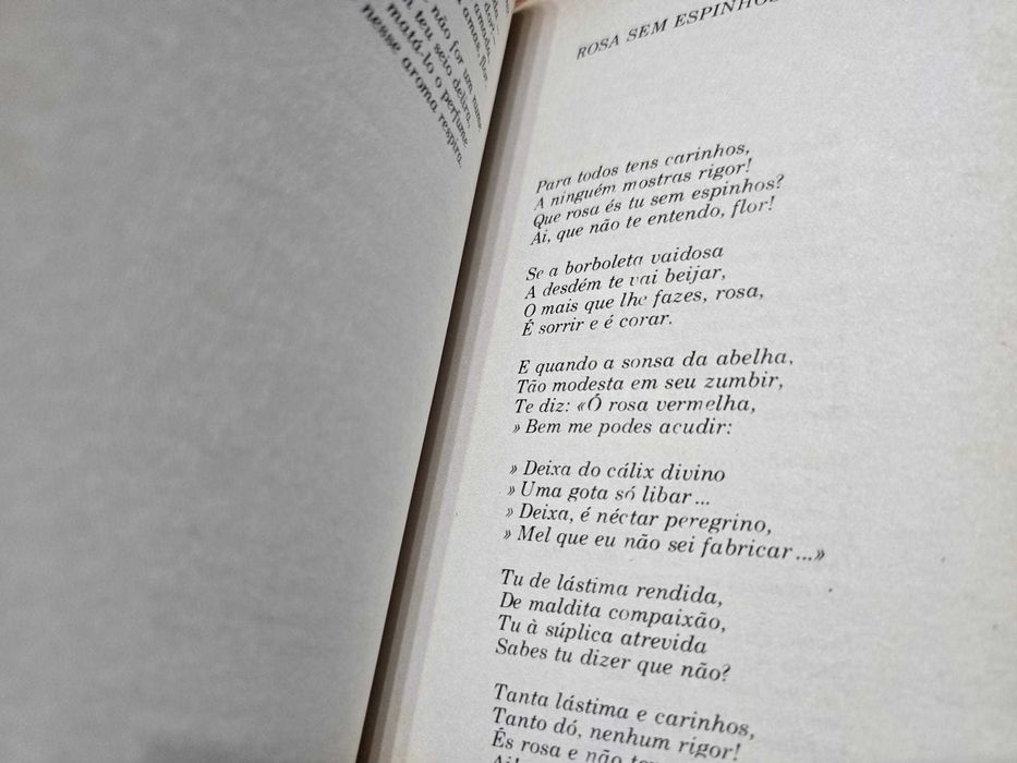 Folhas Caídas - Almeida Garrett