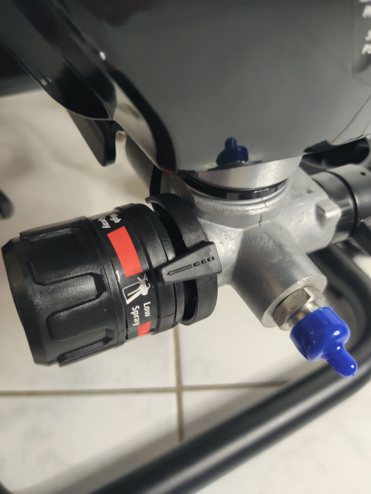 AirlessPro DP-X6 (8626 PLUS) com rodas. Garantia/assistência.