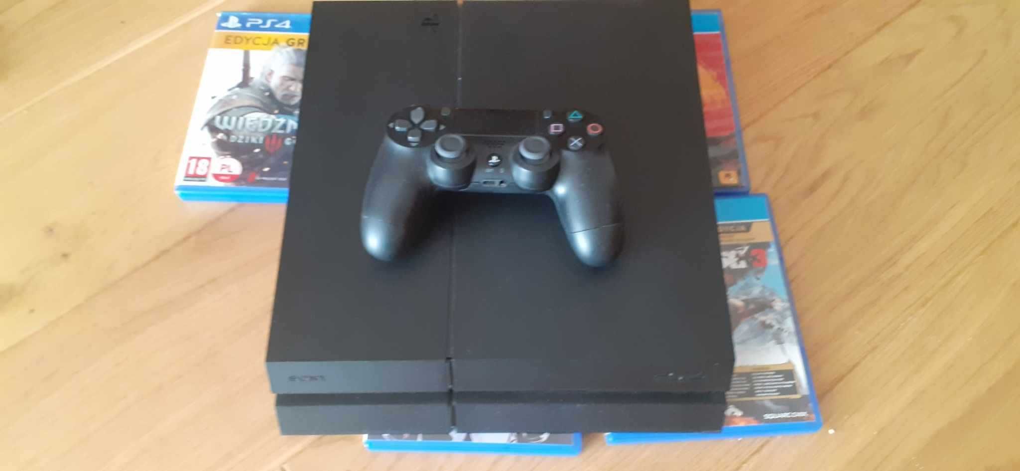 Konsola Playstation 4 FAT 1 TB