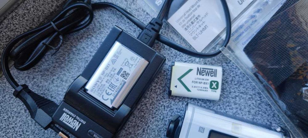 Экшн камера Sony HDR - AS100V