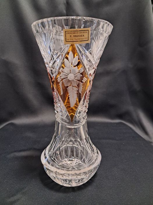 Piękny kryształowy wazon. Bleikristall 24%
