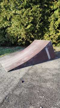 Drewniana rampa, wybicie pod BMX, MTB