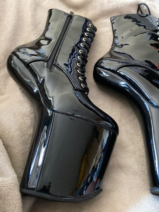 Goth Botki lakierowane błyszczące bez obcasa alternative kinky boots