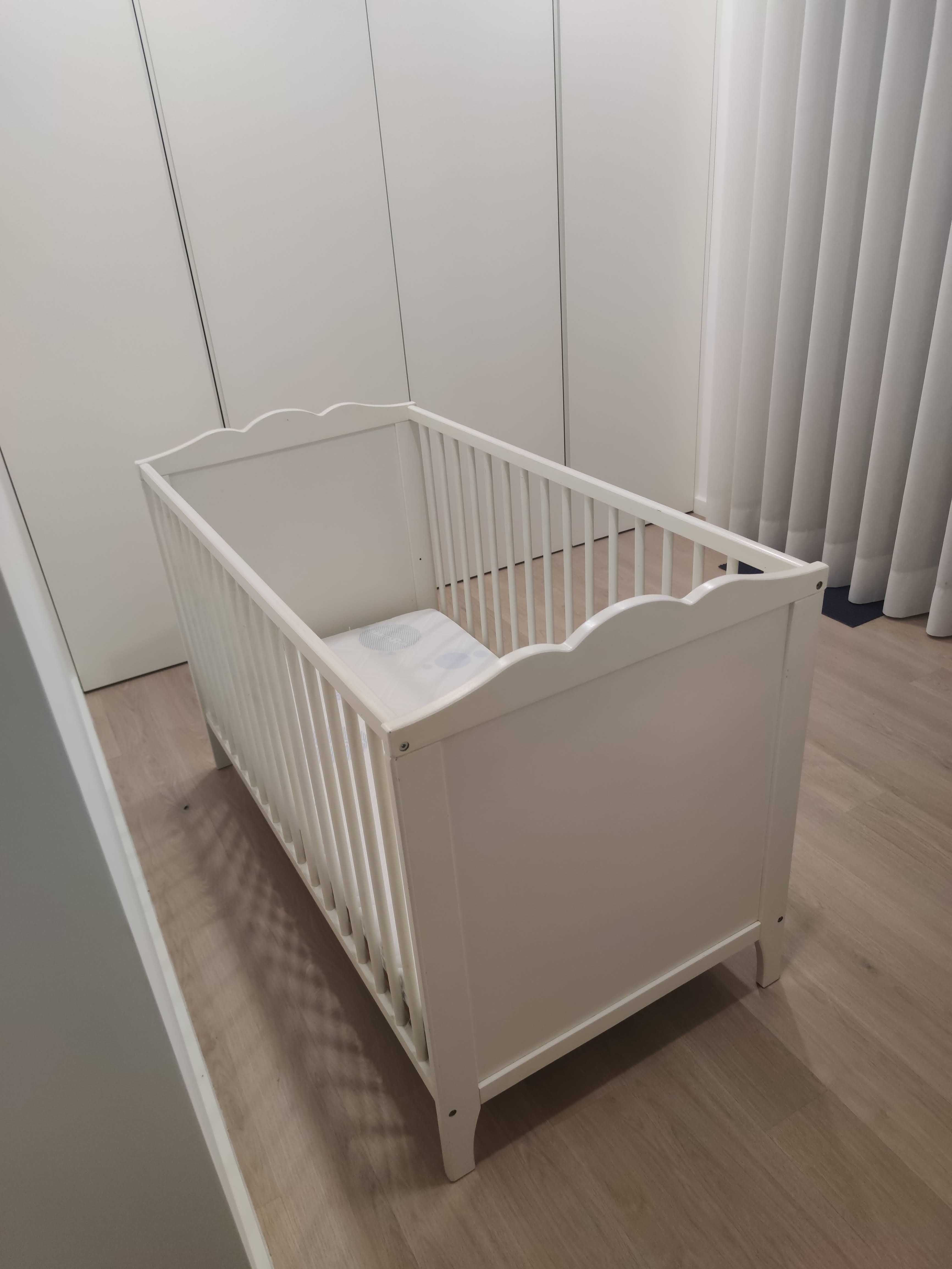 Berço Smagora (IKEA) com colchão Babiesrus