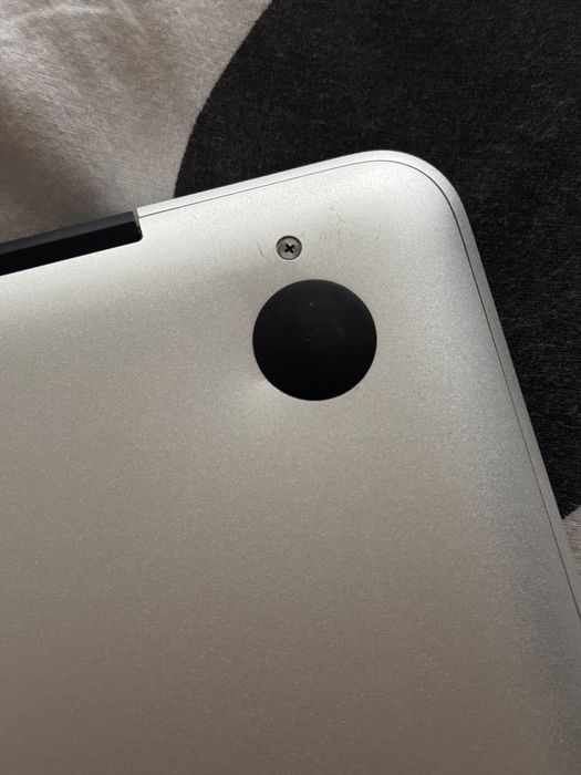 Macbook Pro cinza
