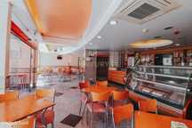 Espaço Comercial Versátil, equipado para Padaria, Restauração e Pastel