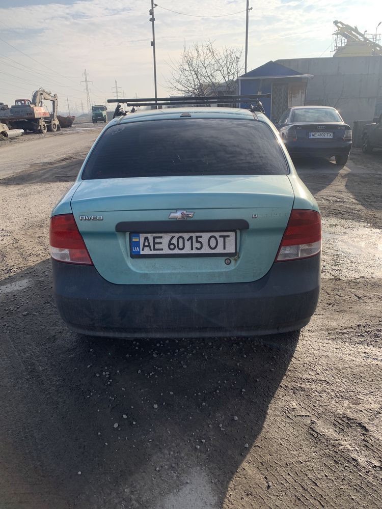 Chevrolet aveo t 200  1.5 б/газ