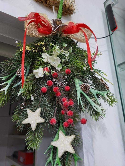 Декор, зроблений власноруч.