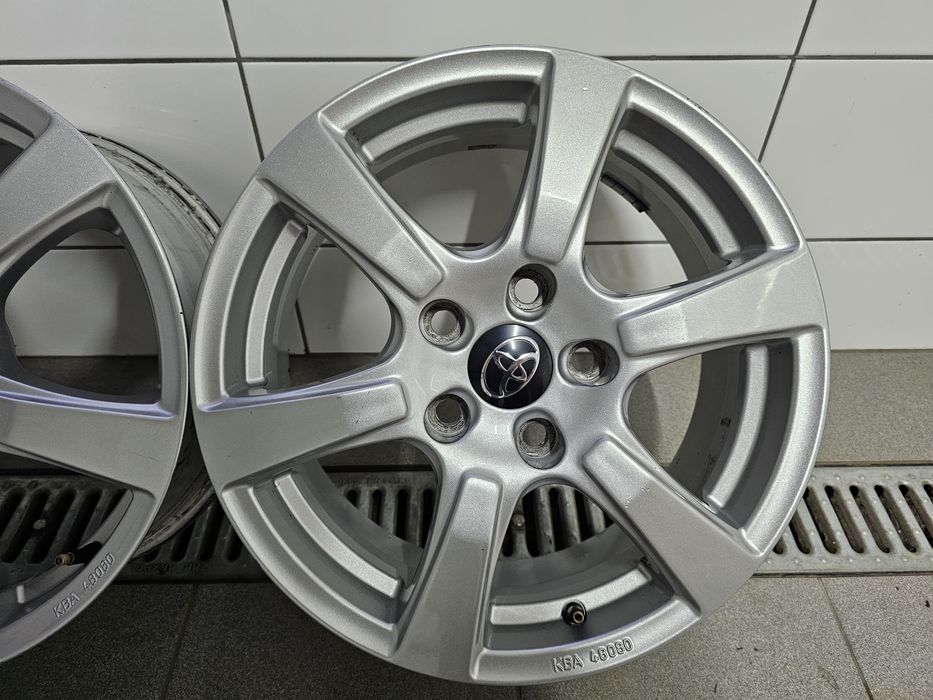 Alufelgi 16 5x114,3 ORYGToyota Auris Corolla Verso Avensis Rav4 Suzuki