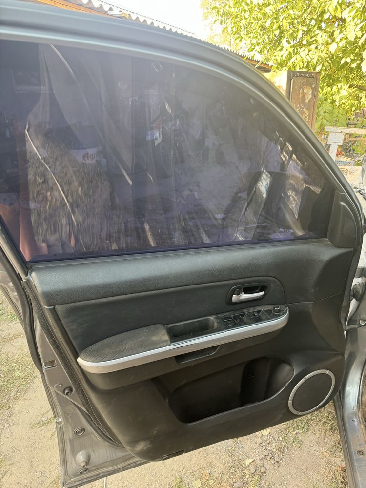 Suzuki grand vitara 2005