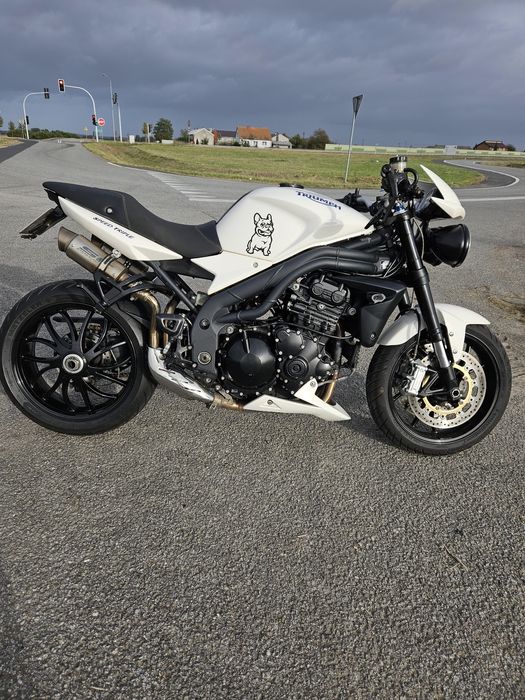 Triumph Speed Triple 1050