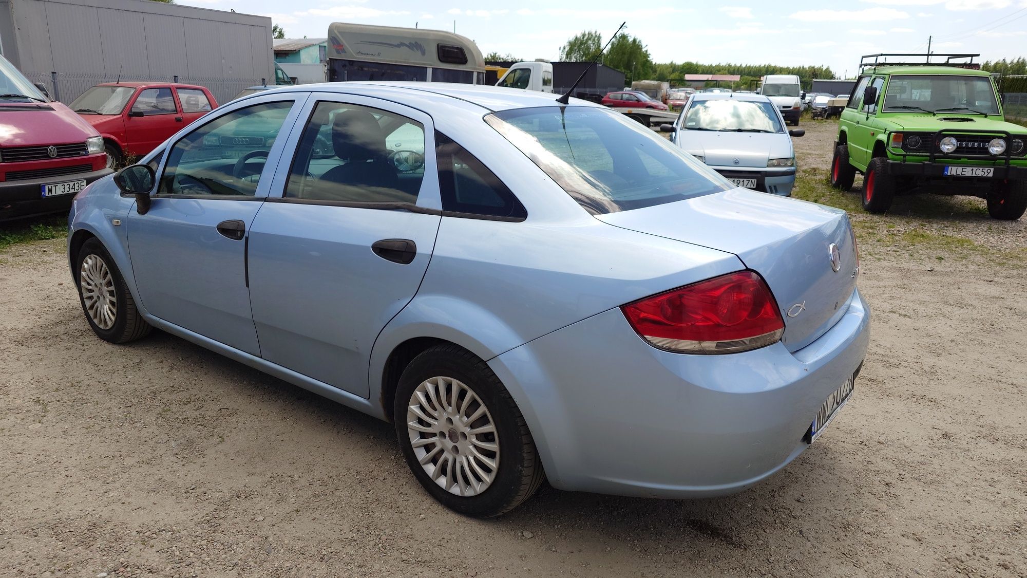 FIAT Linea 1.4 8V gaz klima 2007r do naprawy na chodzie