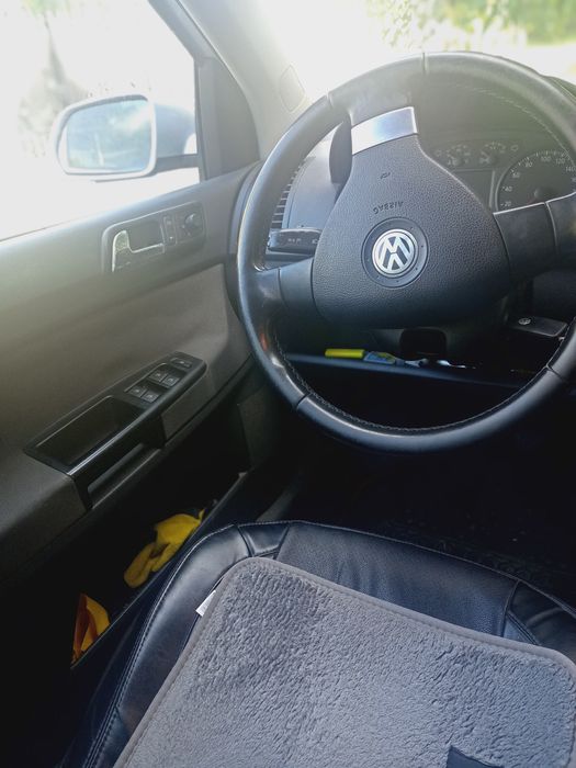 Продається поло 1.4 мрі газ -бензин