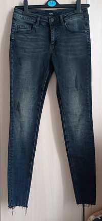 Tigha spodnie damskie jeans rozmiar M