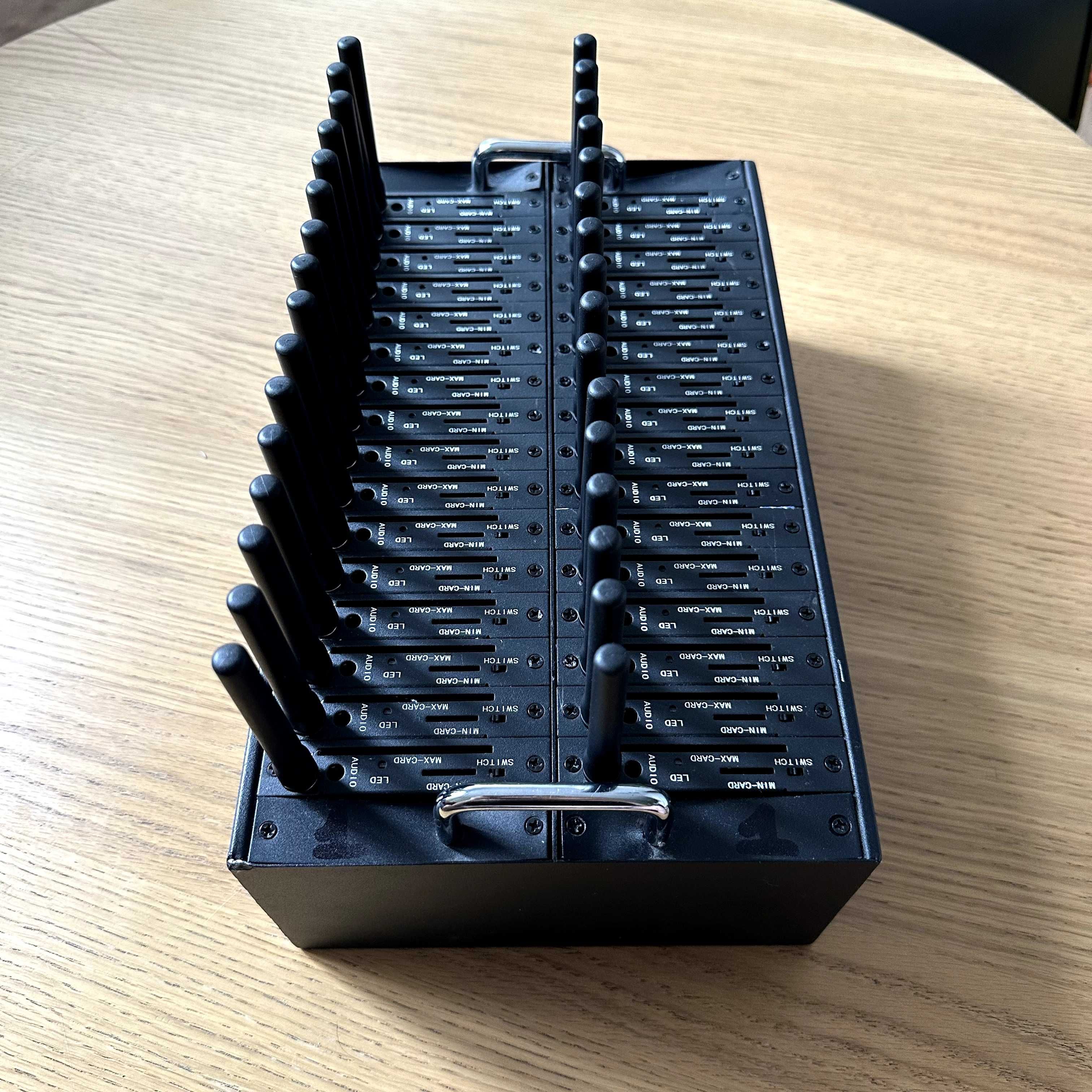 Модем, шлюз GSM 32-портовий, модуль Quectel M26/M35