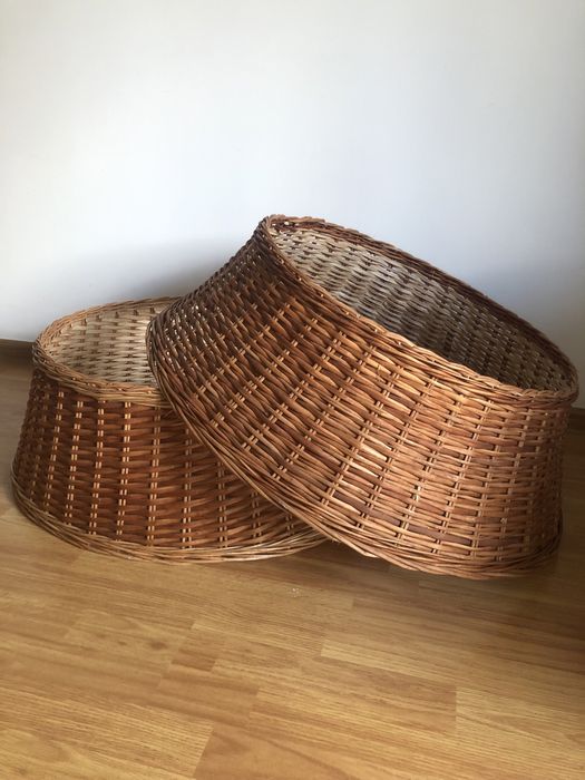 Корзина под елеку, кошик під ялинку