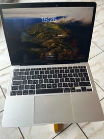 Apple MacBook Air M1 13,3