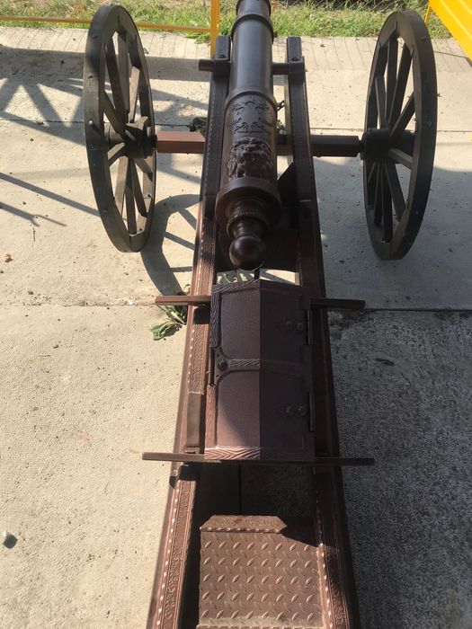 Пушка «старинная»1810 год изготовлена 1 шт .Крутой экземпляр