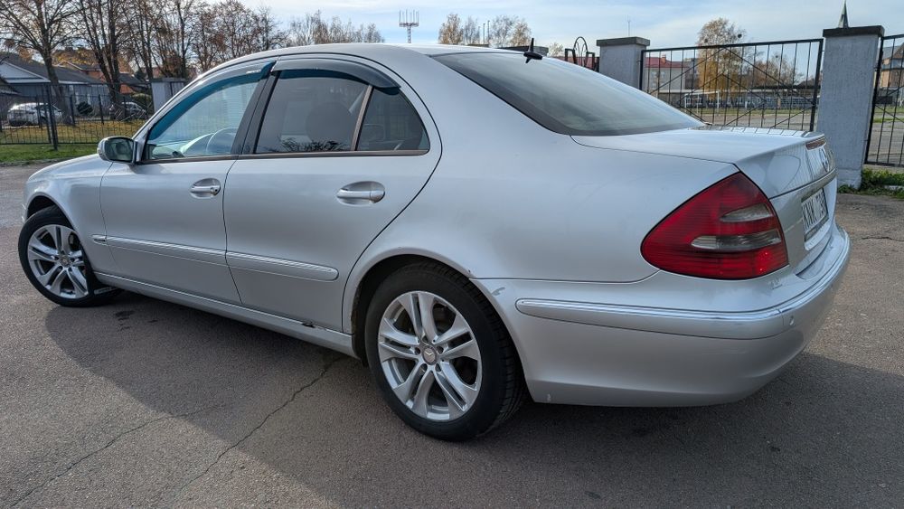 Mercedes-benz 320 e211 2.2d