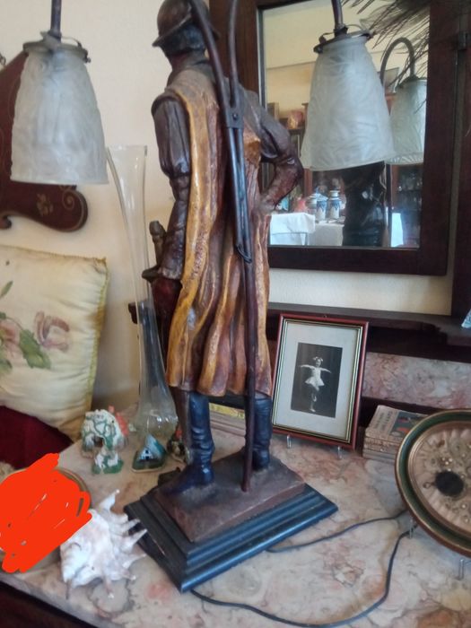 Candeeiro muito antigo, de bronze