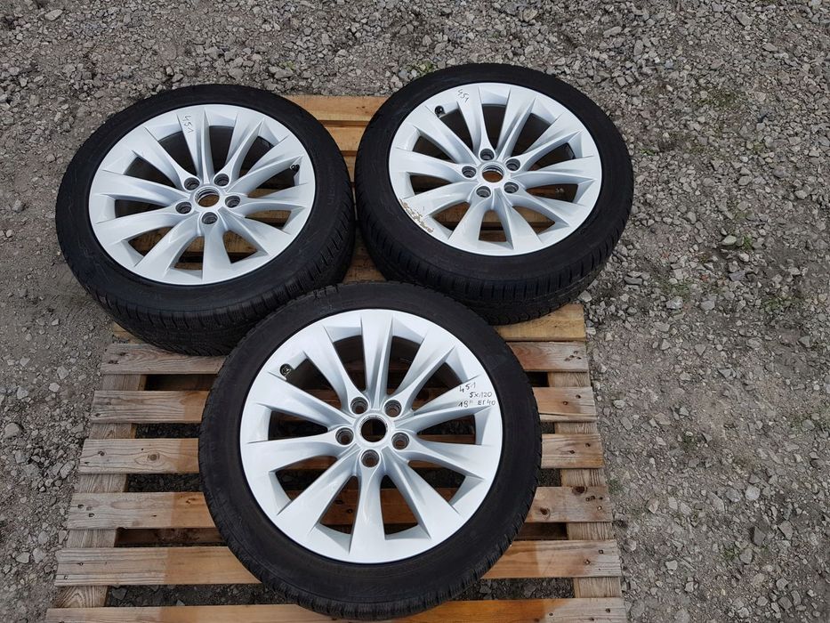 KOŁO ALUFELGA 1059337-00-A TESLA MODEL S 8.0x 19 5X120 ET 40