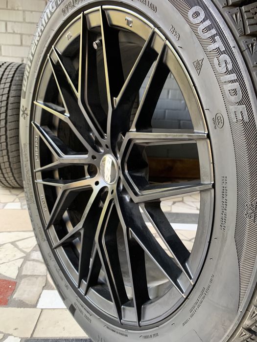 R 19 з зимовою резиною R21 Tesla S, X 5/120 комплект 550