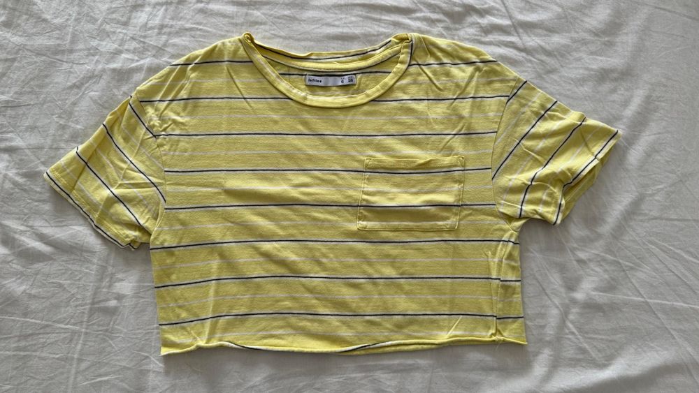 Top de manga curta listrado