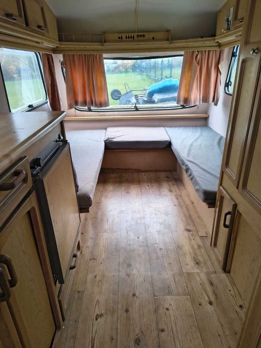 Sprzedam przyczepę kempingową