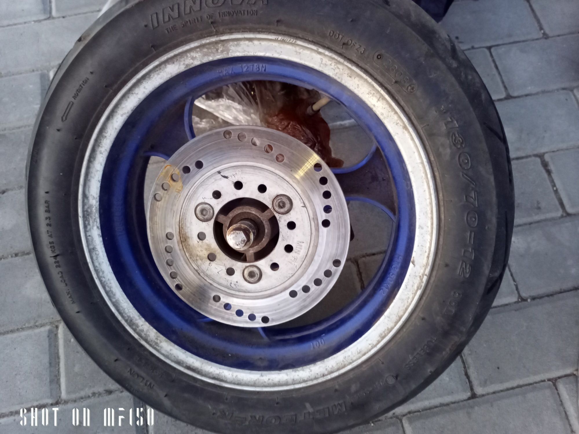 Колесо  скутера 130/70 r12