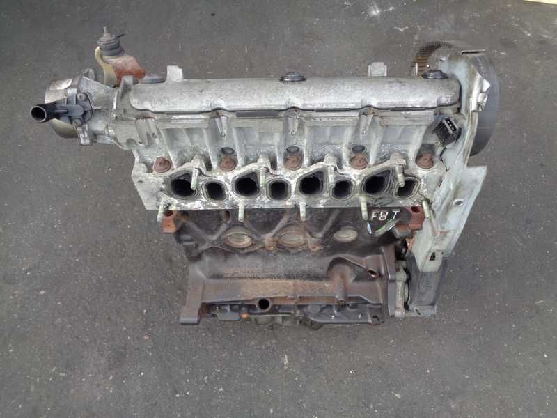 Silnik Megane Scenic Trafic 1.9 dci F8T słupek